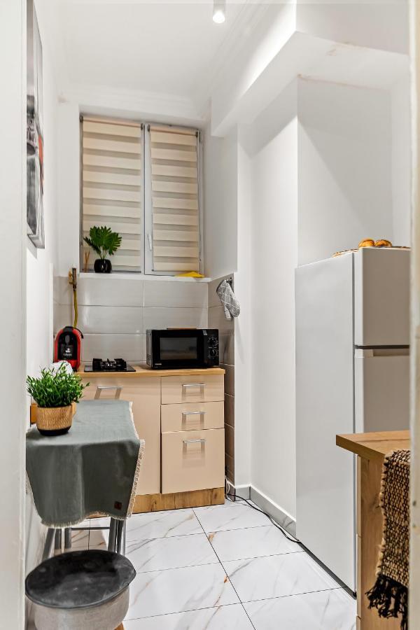 Urban Utopia - National Theatre view Apartment